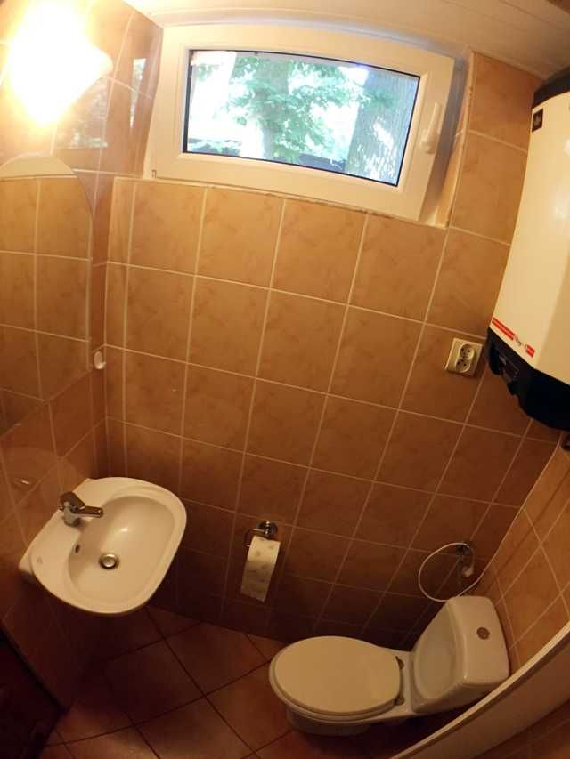 Skorzecin noclegi /domki letniskowe nad jeziorem/ parking/ośrodek