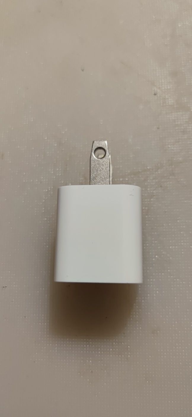 Зарядное устройство Apple 5W