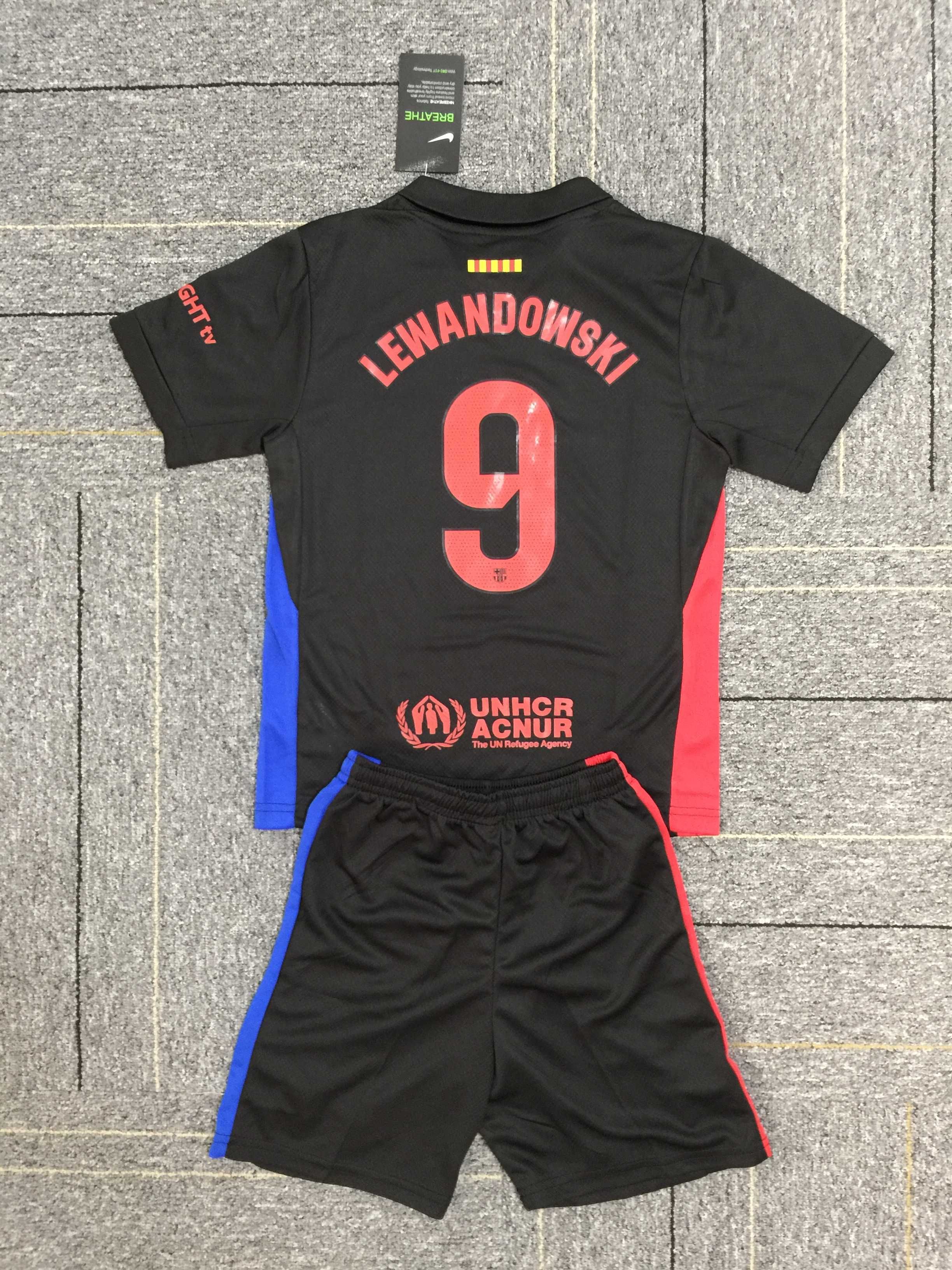 Odzież sportowa dla dzieci FC Barcelona 9 Robert Lewandowski R22