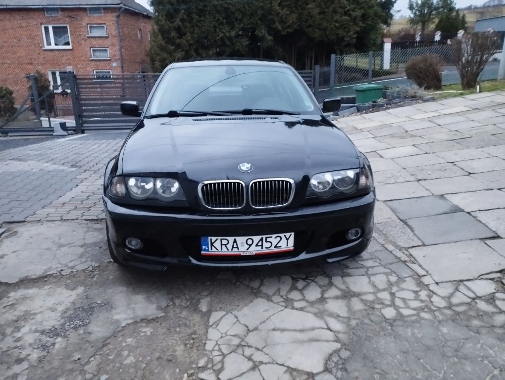 BMW E46 325xi cena z nagłośnieniem