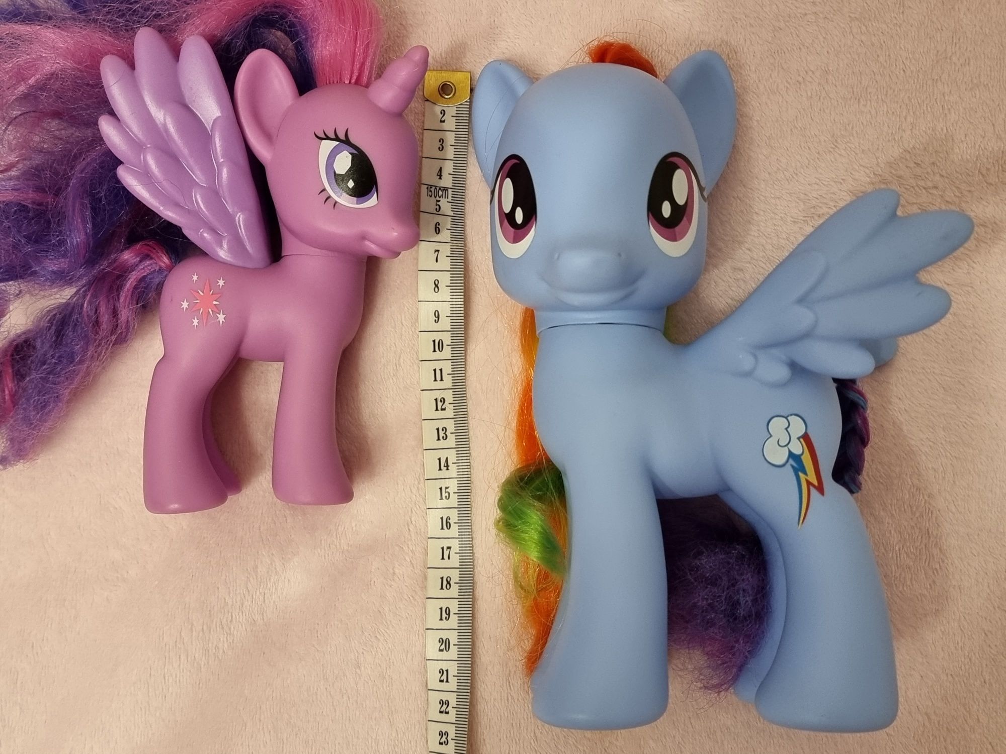 Rainbow Dash i Twiligh Sparkle koniki pony Dzień dziecka