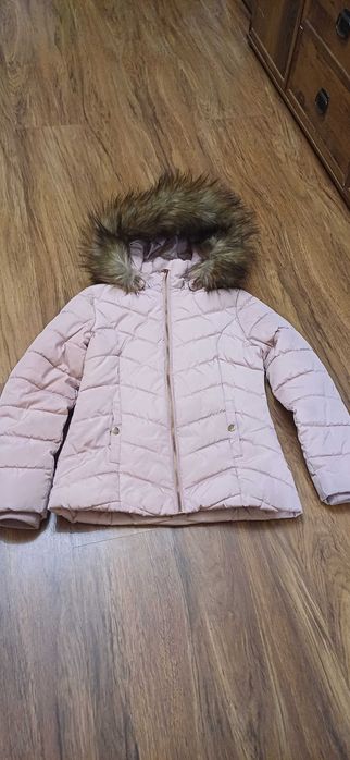 Kurtka dziewczęca w kolorze pudrowego różu, rozmiar 146