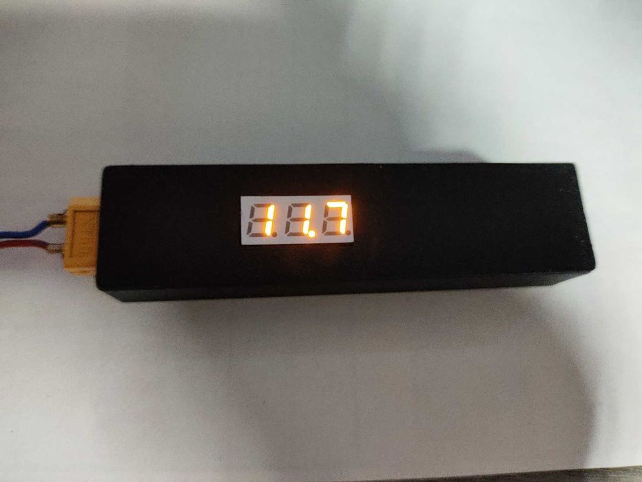 Зарядний пристрій xt60 на usb