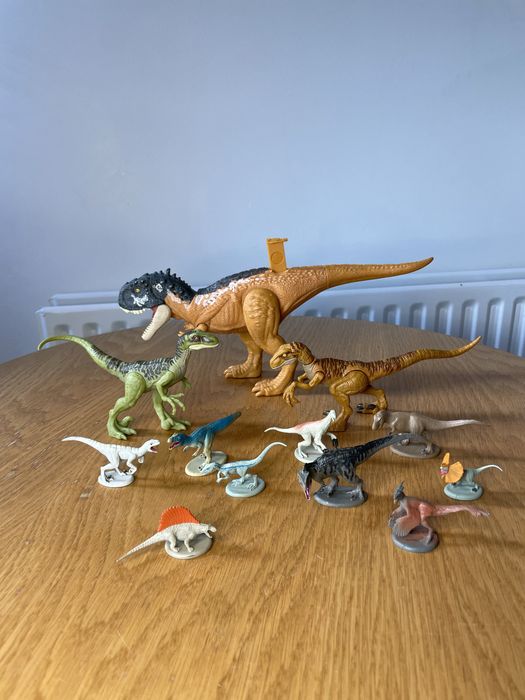 Лот динозавр Jurassic World оригинал