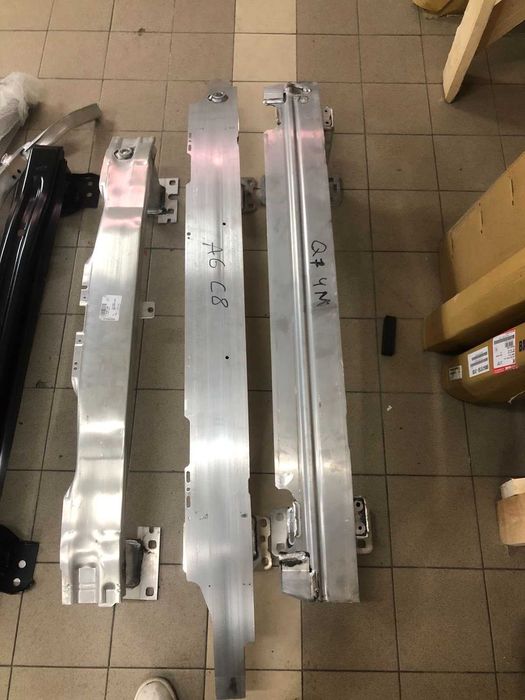 Підсилювач  усилитель швелер Audi A3 A4 B8 B9 A5 A6 Q3 Q5 Q7 Q8