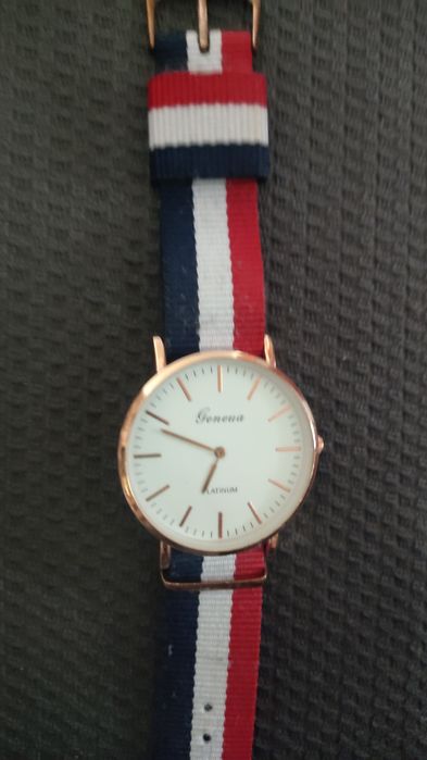 Zegarek złoty damski.