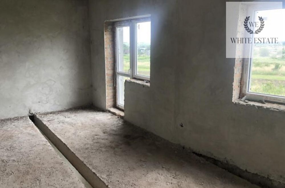 Продаж 3 поверхового таунхауса у с. Смиківці