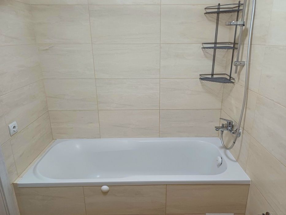 Продаж 1 к квартири 54м2 вул. Степана Тимошенка