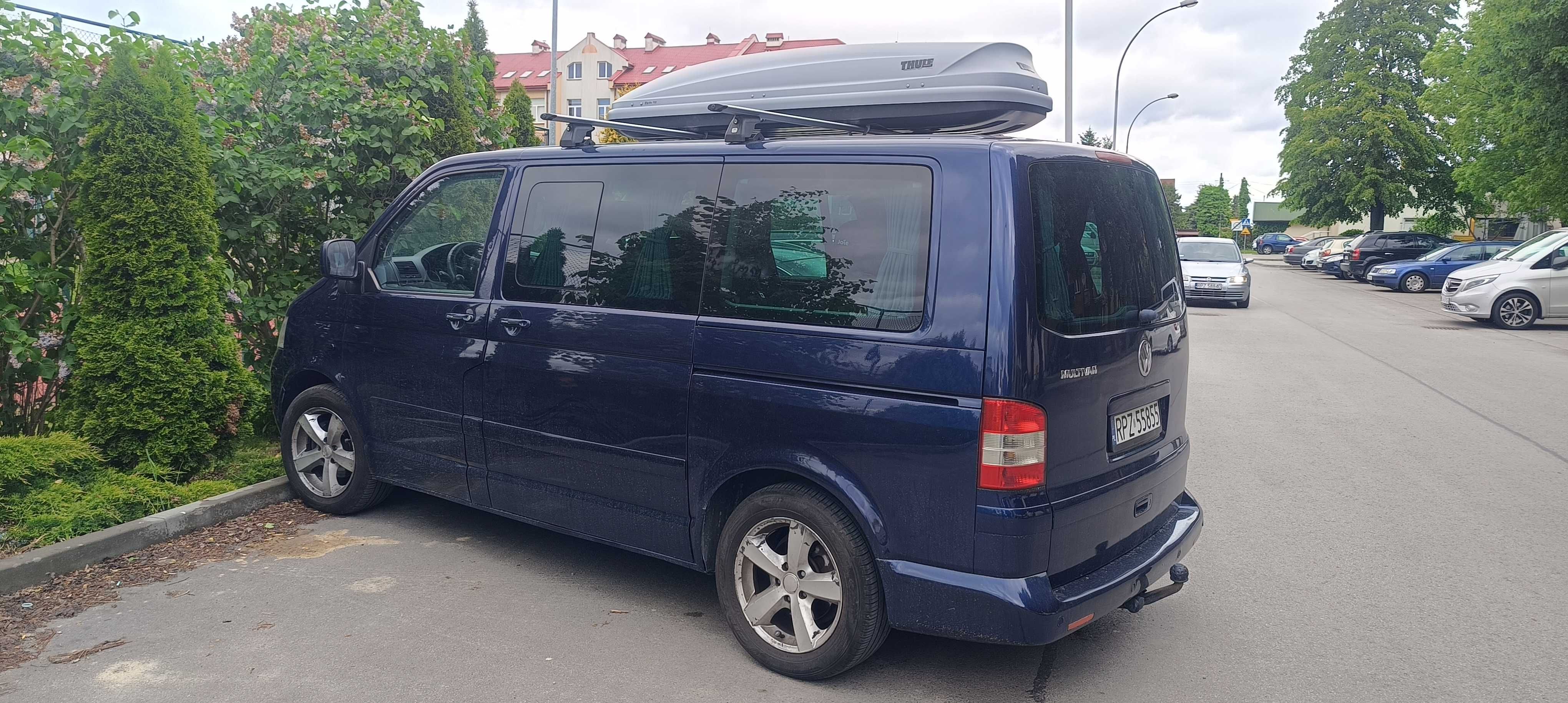 Multivan T5 Atlantis 2,5L 174km 7 osobowy