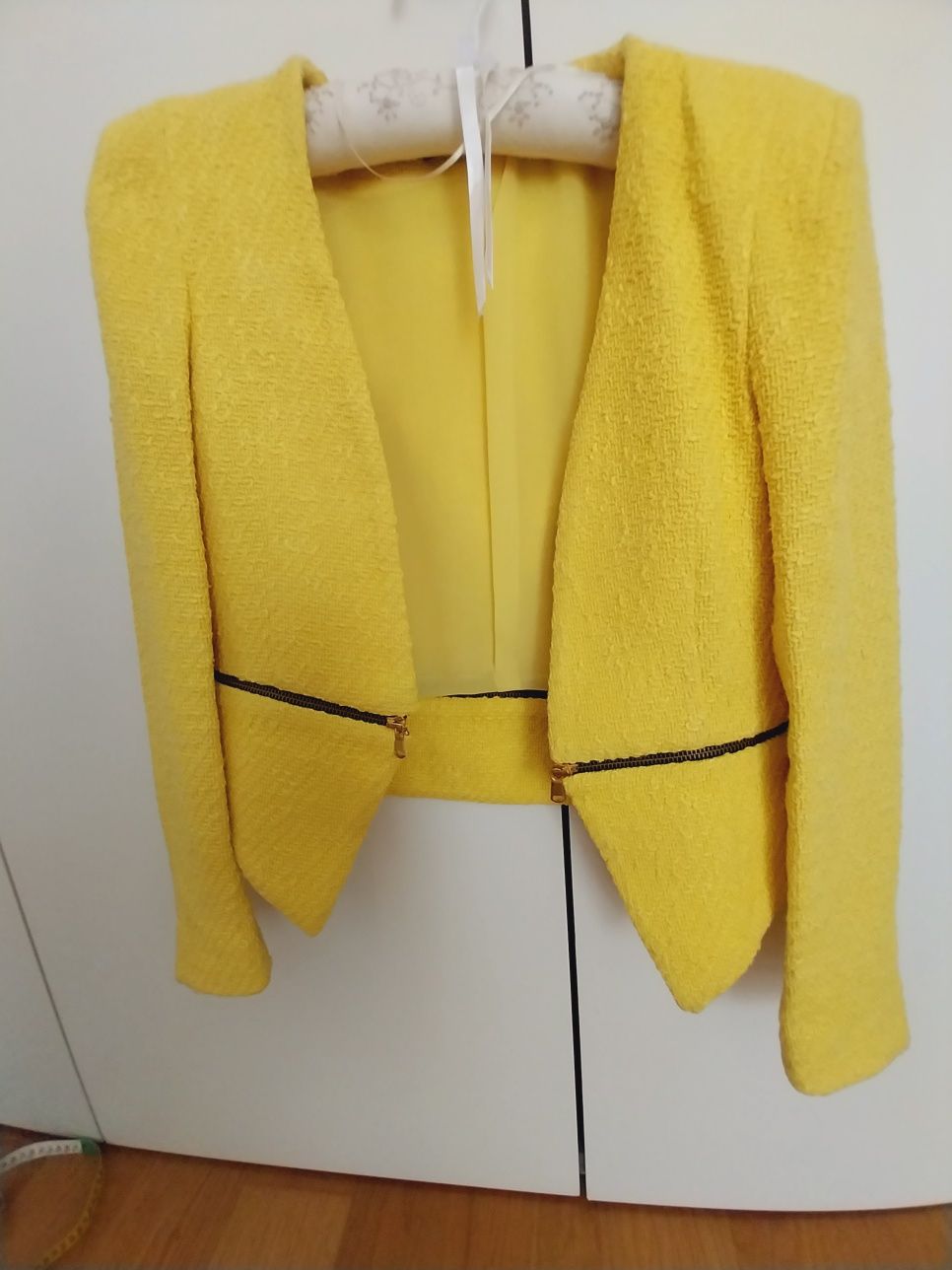 Blazer amarelo zara