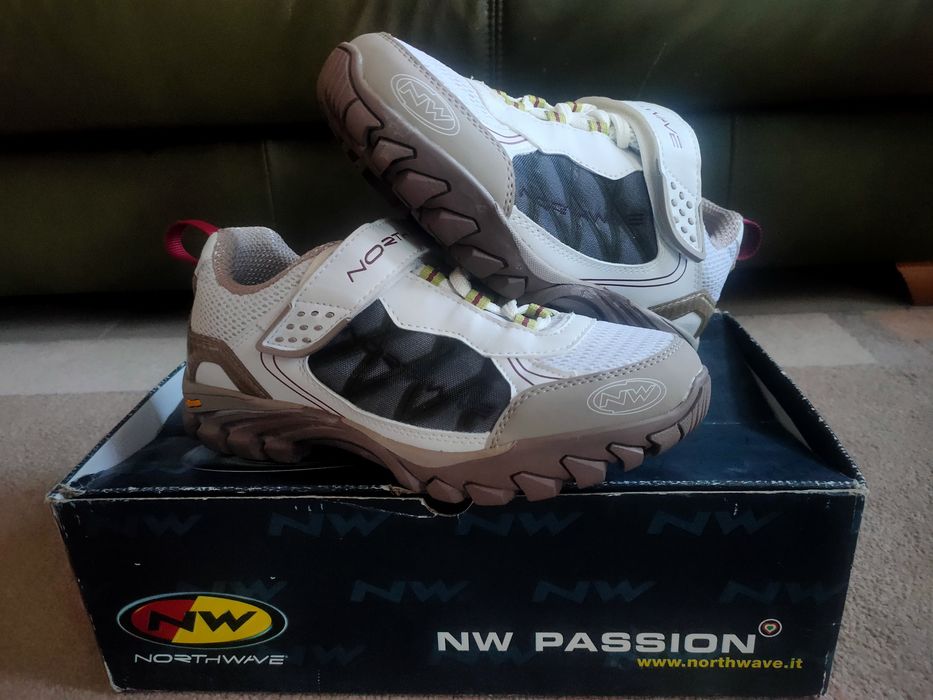 Buty rowerowe Northwave rozmiar 40 nowe
