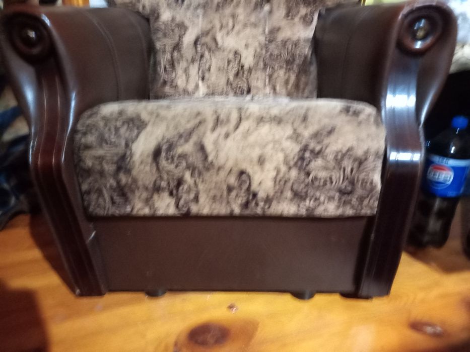 Продам два кресла отличном состоянии