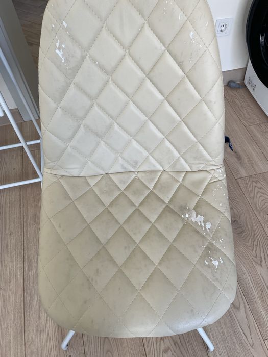 Стілець штучна шкіра