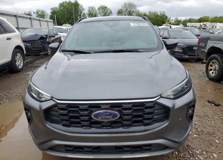 Фари Ford Escape Розборка запчастини Форд ескейп