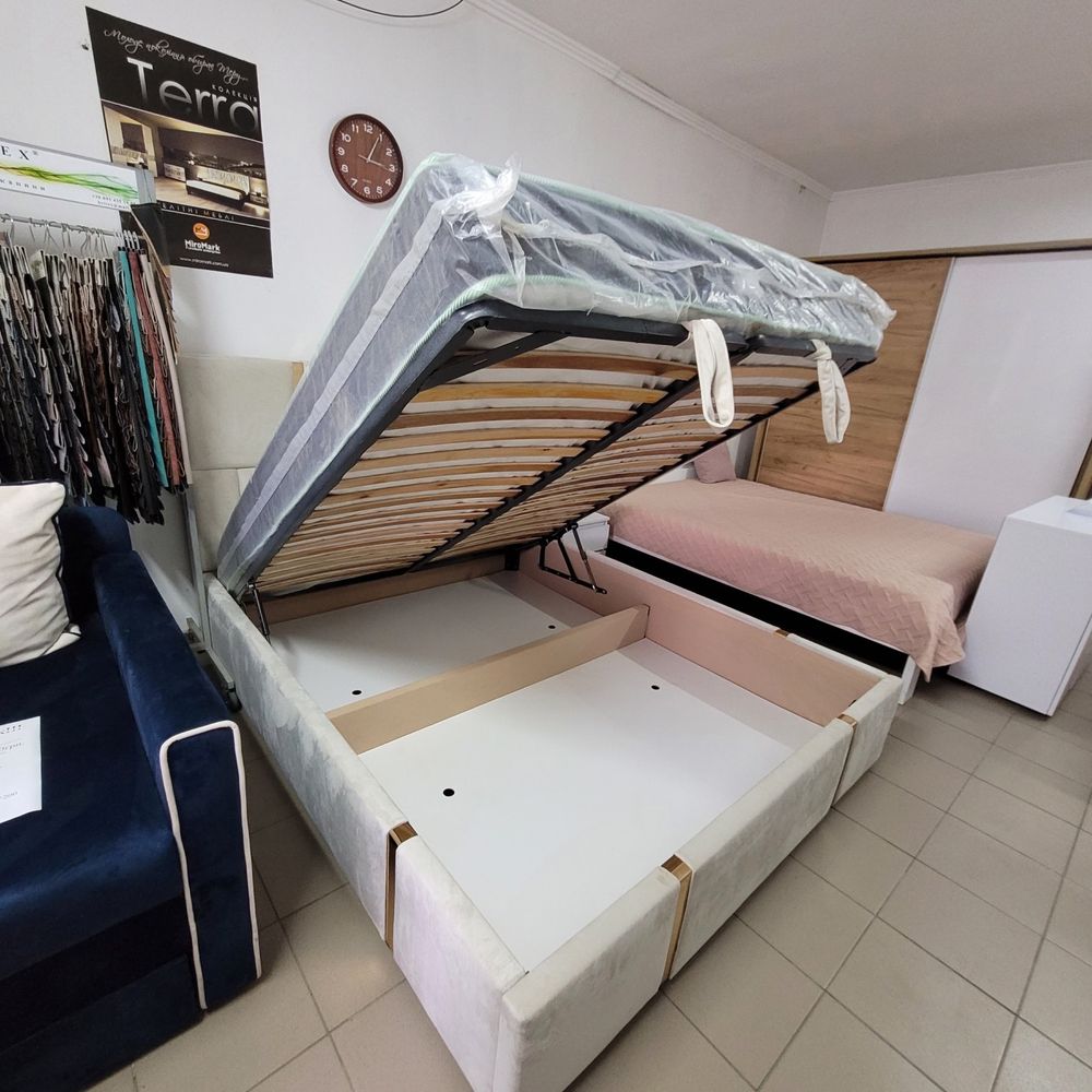 Ліжко з підйомним мехінзмом 160х200
