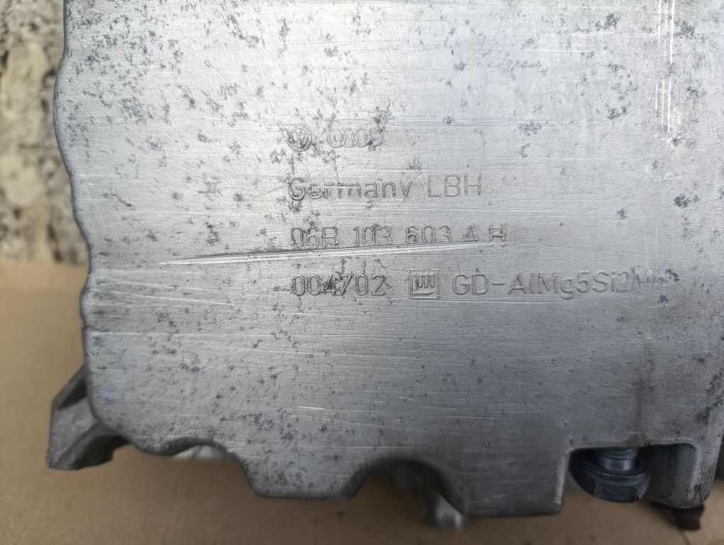 Піддон поддон 2.0 ALT Audi A4 B6 B7 A6C5 Passat B5