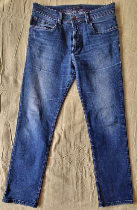 Spodnie Jeansowe firmy Bugatti rozm. L