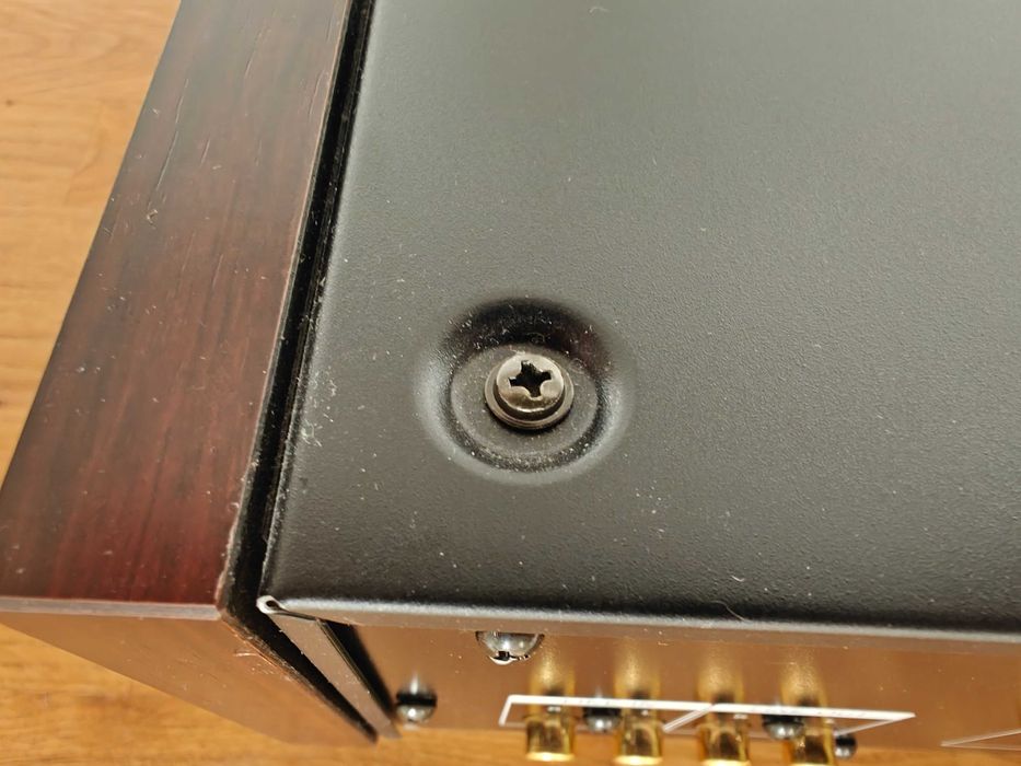 Magnetofon cyfrowy DAT Sony DTC 59 ES z pilotem