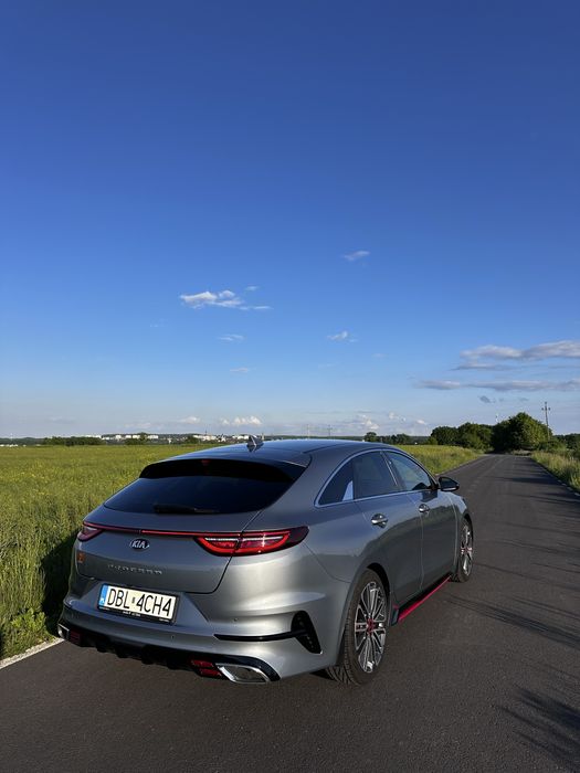 Kia procded 1.6 204 KM