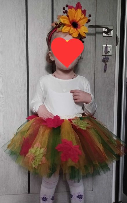 Осінь. Наряд осінні. Костюм осінні