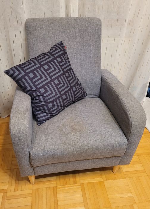 Szary fotel Tanio sprzedam