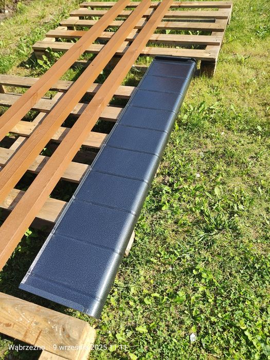 Parapety zewnętrzne aluminiowe