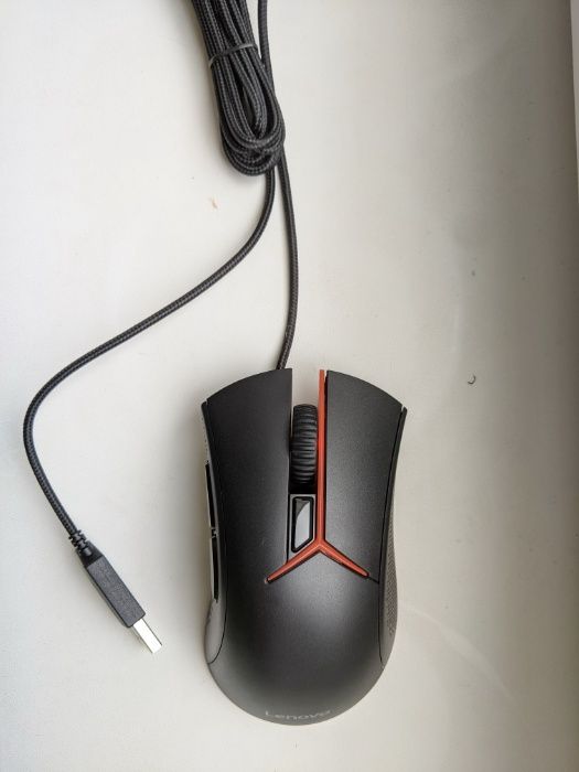 Продам игровую мышь Lenovo Y USB Black