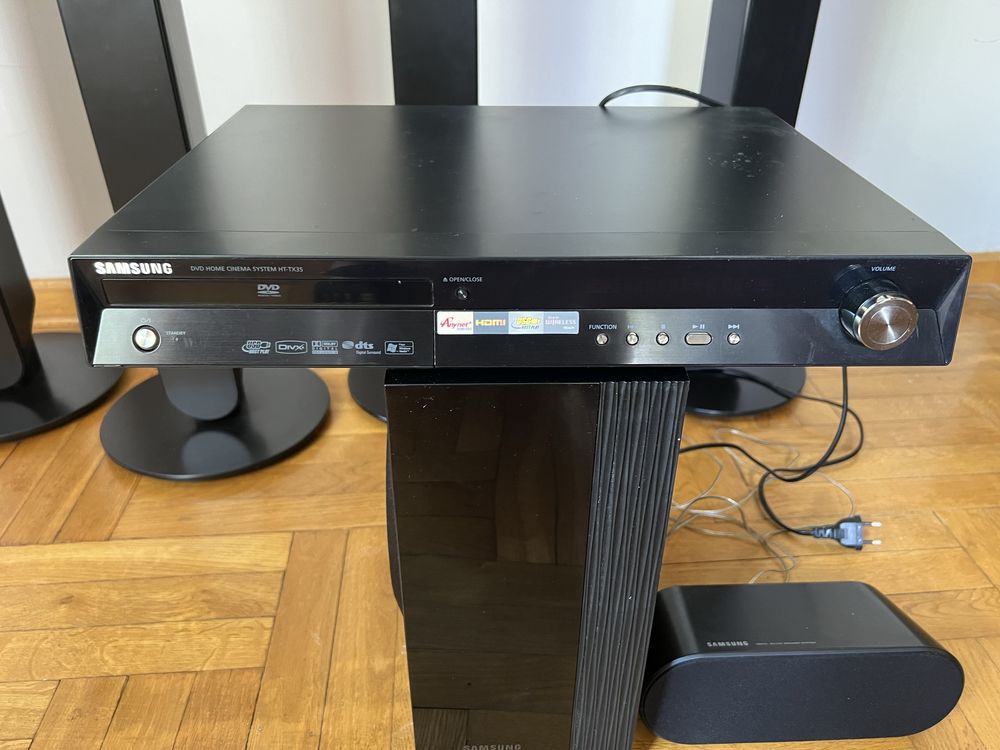Kino domowe Samsung HT-TX 35