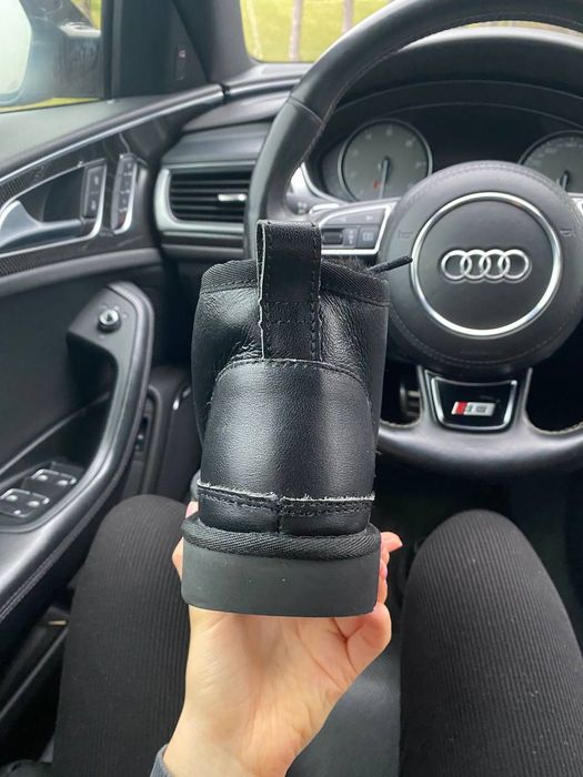 Уггі Чоловічі UGG Neumel Leather Black (Шкіра) Size 44 Скидка