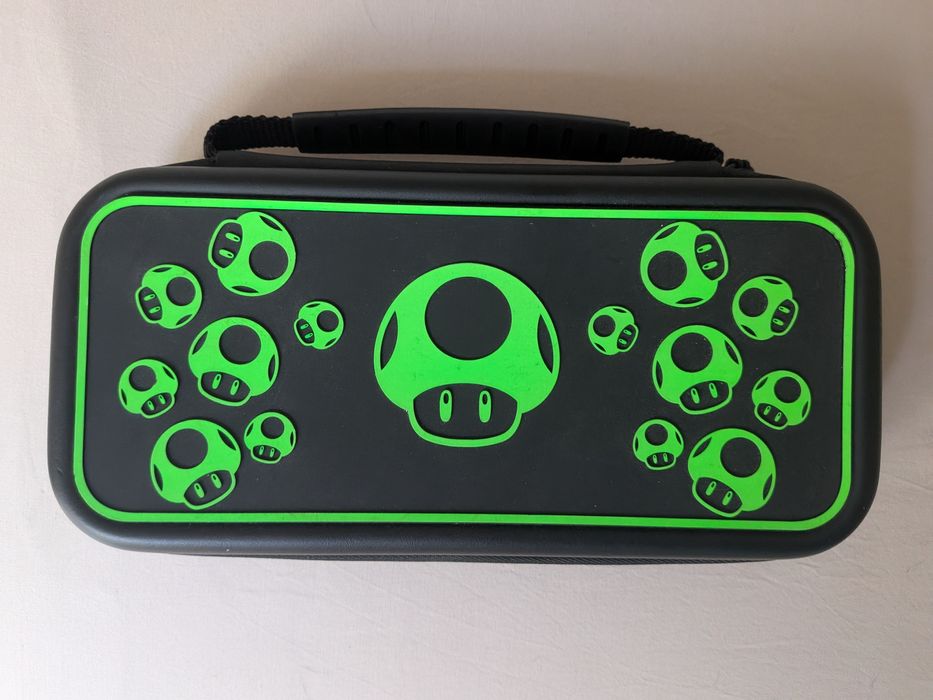 Capa de Transporte PDP Deluxe Nintendo Switch Glow in the Dark