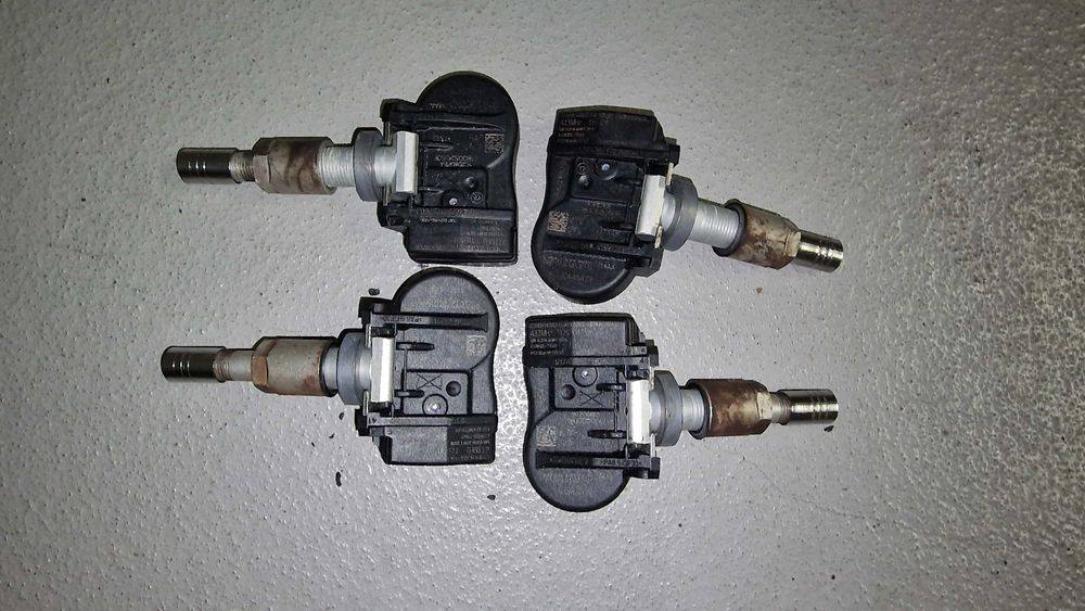 Czujniki ciśnienia opon Volvo 433MHz TPMS v60 v70 s60 s70 v40 xc70 v90