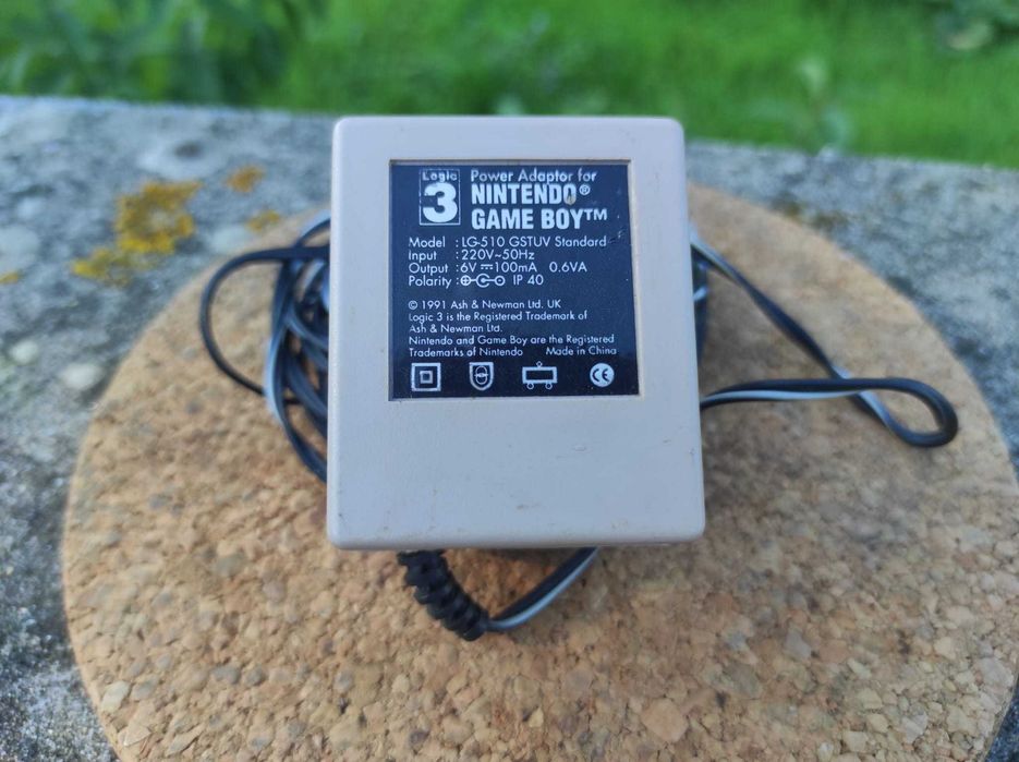 Adaptador de Corrente para Nintendo Game Boy DMG-01