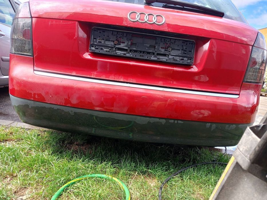 Zderzak tył Audi A4 B6 kombi LY3C