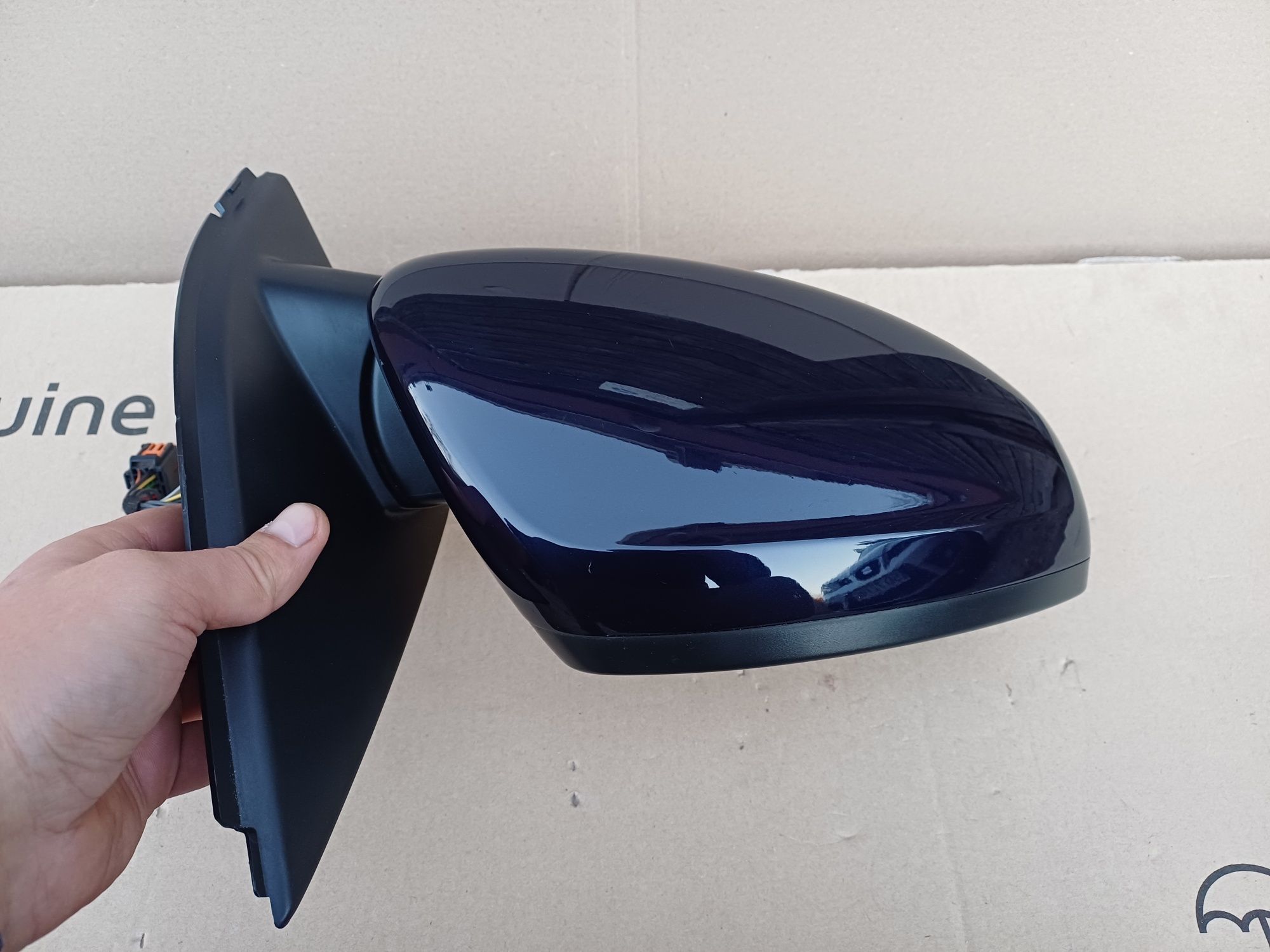 PEUGEOT 308 II LIFT T9 Lusterko Prawe Granatowe 11+2 PIN 13 PIN EU