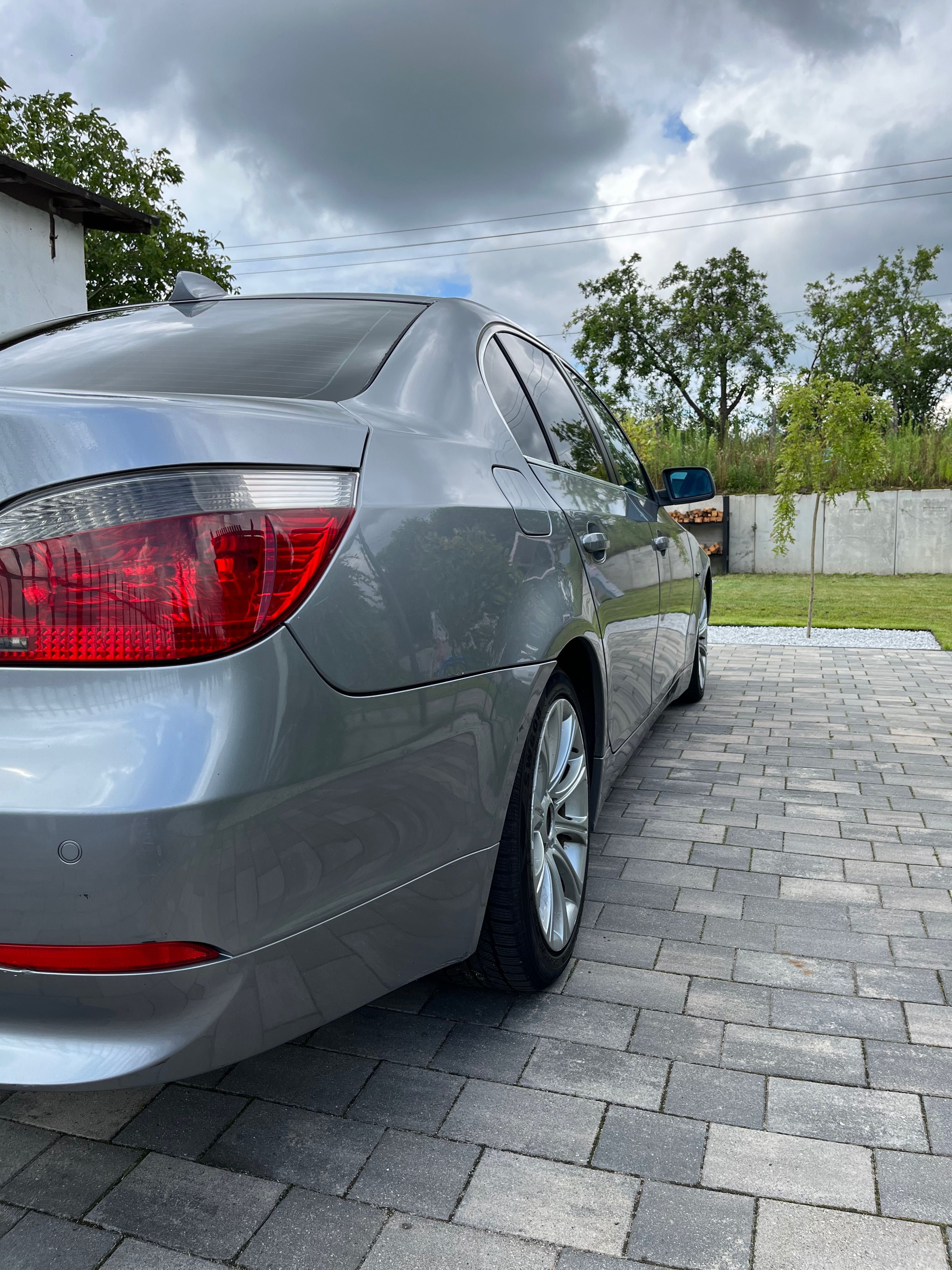 BMW E60 seria 5 3.0 diesel automat 2003 rok