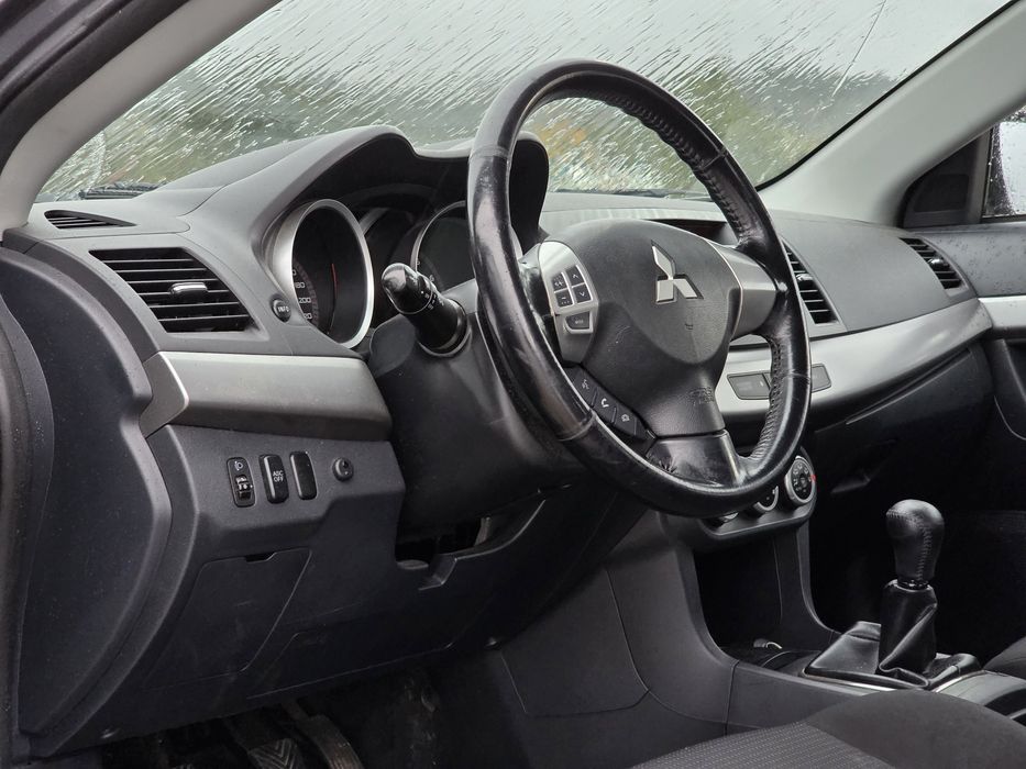 Mitsubishi Lancer 1.5i (2008)