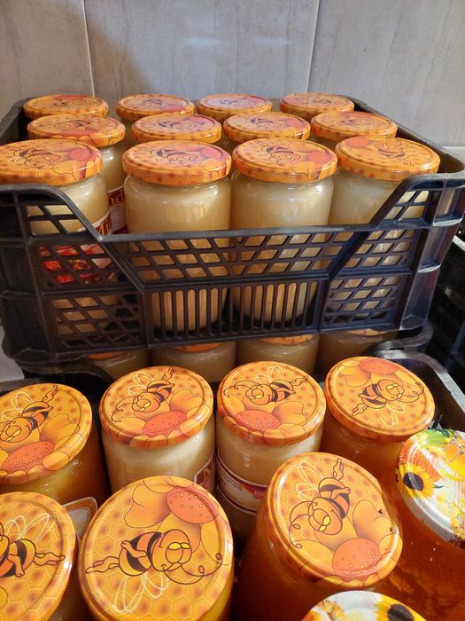 Naturalne Mazurskie miody hurt słoik 900 ml.