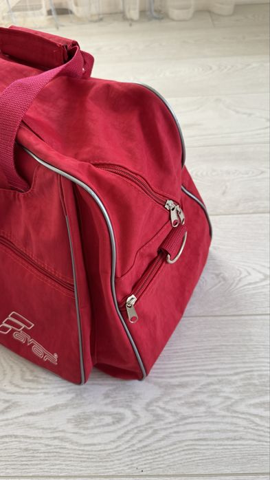 дорожня сумка, спортивна сумка