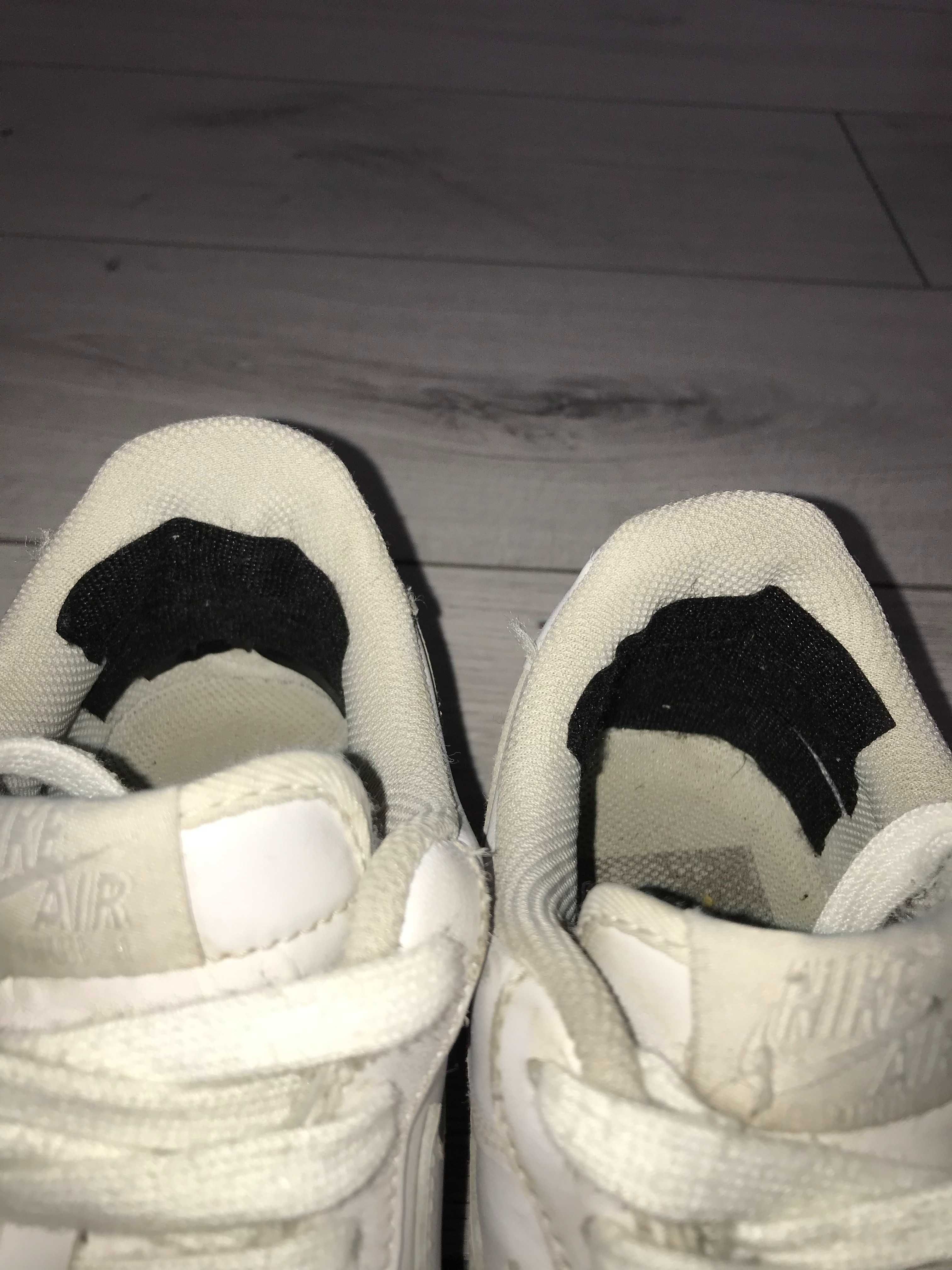 Buty Nike Air Force One Low rozm. 40