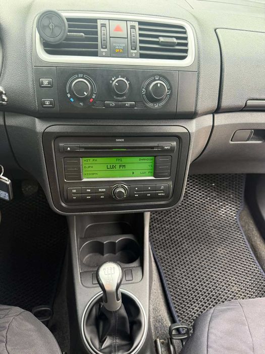 Продам авто Skoda Fabia 2
