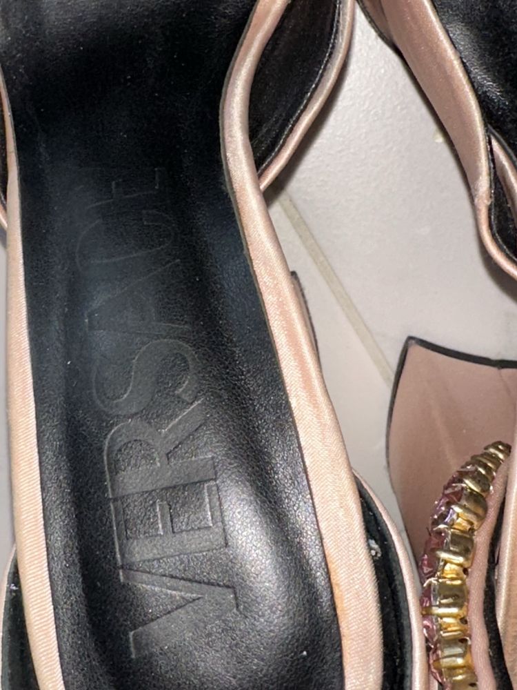 Туфли Versace підбори каблуки версаче туфлі