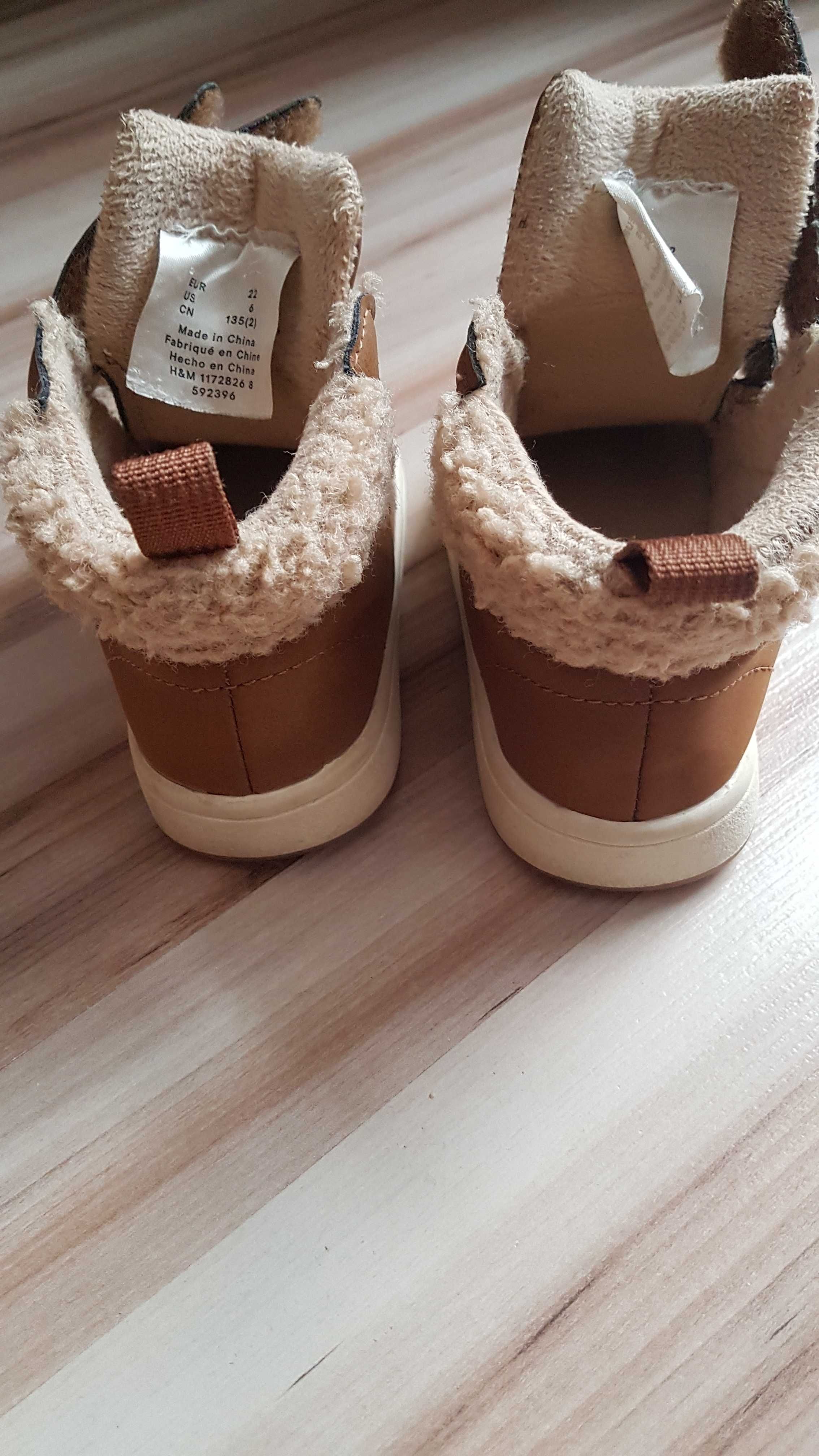 Ocieplane buty do kostki, H&M, zapinane na rzep, r. 22