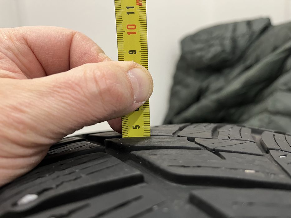 Зимові шини Fulda Kristall Control SUV 235/55R19 105V