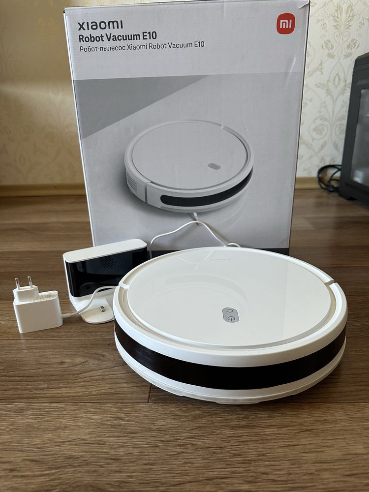 Робот-пилосос миючий Xiaomi Robot Vacuum E10