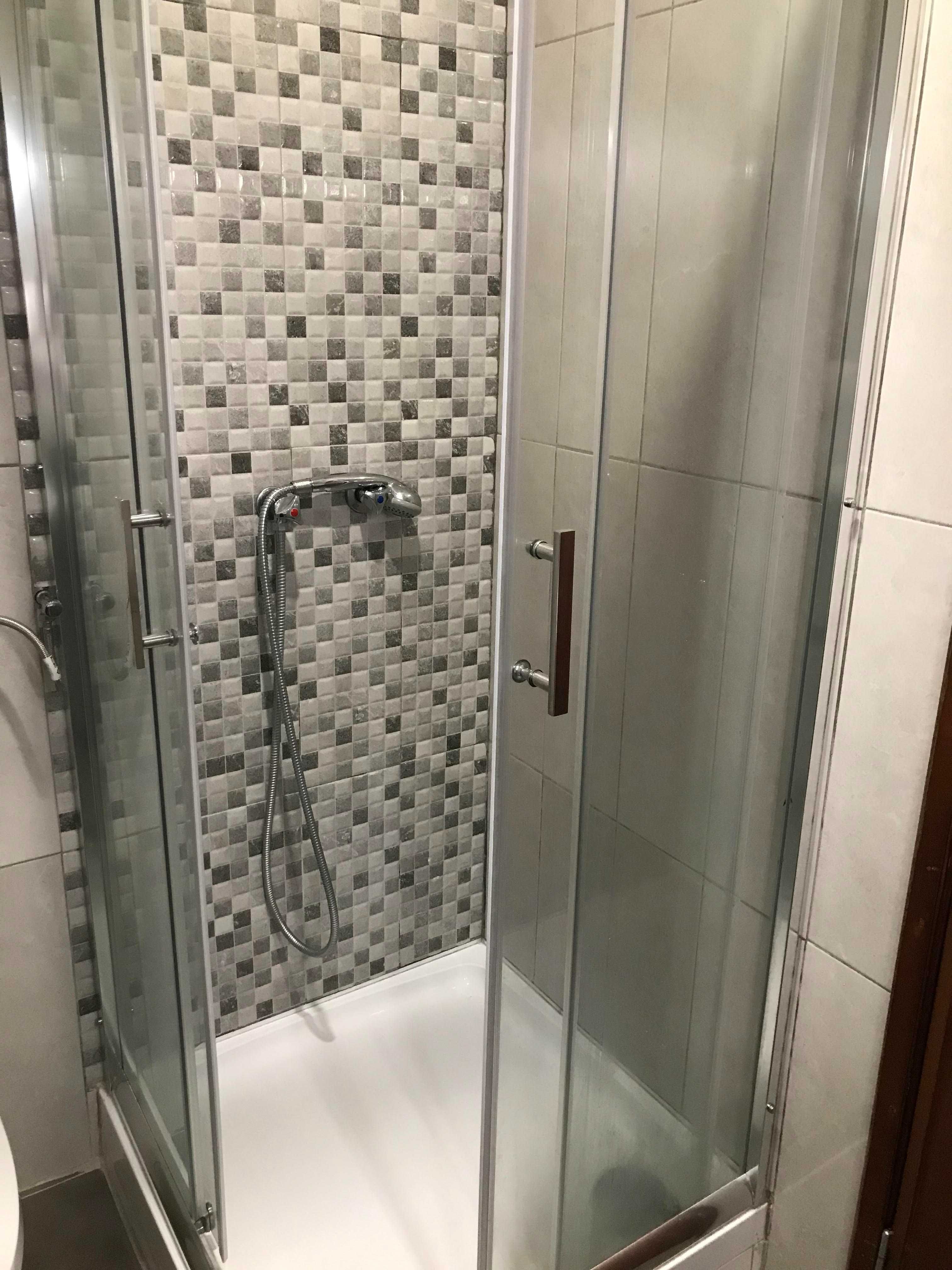 Excelente quarto para estudante com 14 metros quadrados