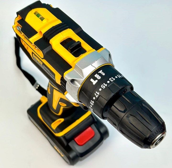 шуруповерт ударный DeWALT DCD791,( 36V 5AH )ударний шуруповерт Девольт