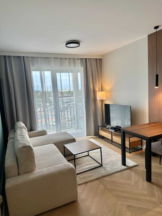 Nowa przytulna kawalerka plus duży balkon -  ul. Hallera 204