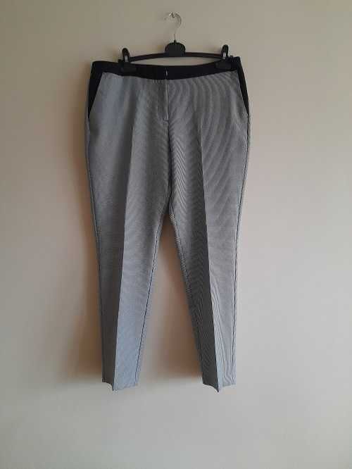 Spodnie print F&F 42