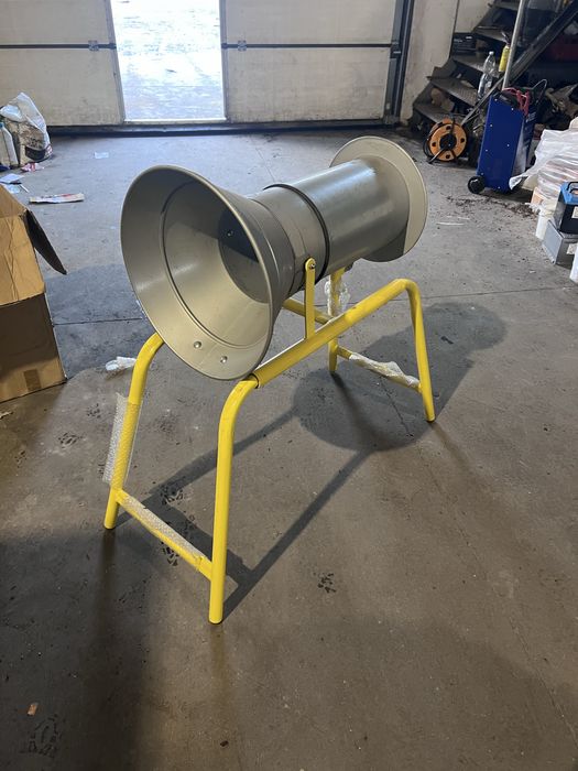 Tuba do pakowania choinek 25 cm urzadzenie faktura wysyłka