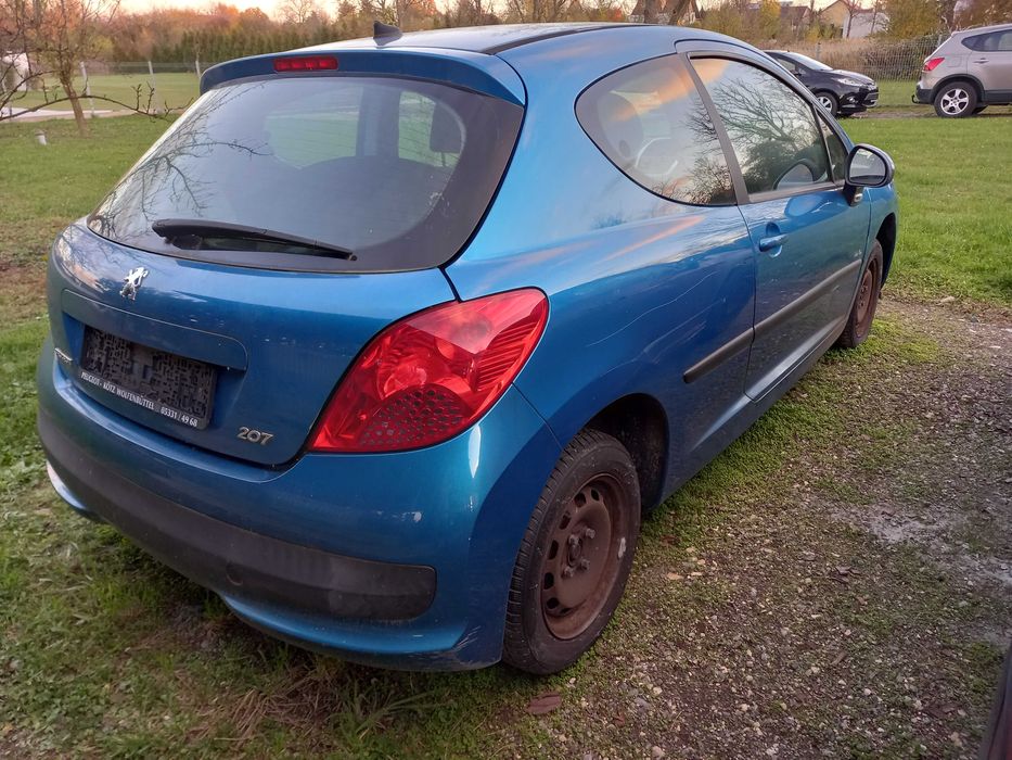 Peugeot 207 1.4 z Niemiec uszkodzony silnik lub na części
